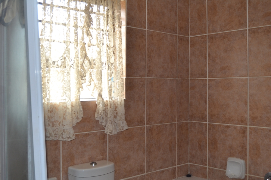 2 Bedroom Property for Sale in Fairview Golf Estate Western Cape